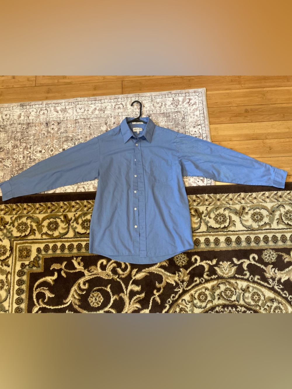 Van Heusen Light Blue Long-Sleeve Button-Up Shirt